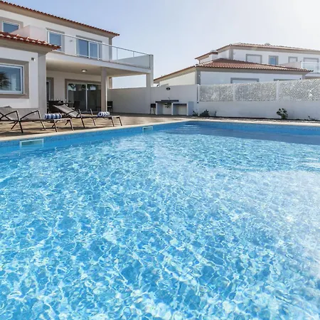 Villa Del Rey Ii
