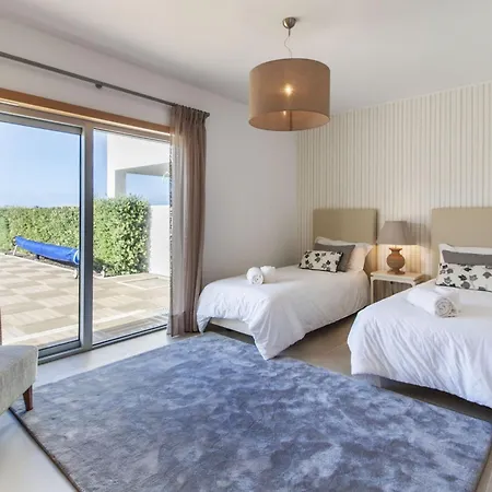 Del Rey Ii וילה *