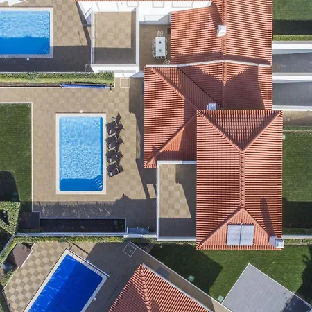Del Rey Ii Villa *